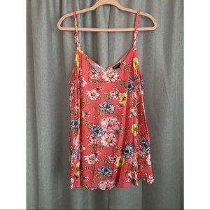 2/$25 TORRID NWT Floral Tank